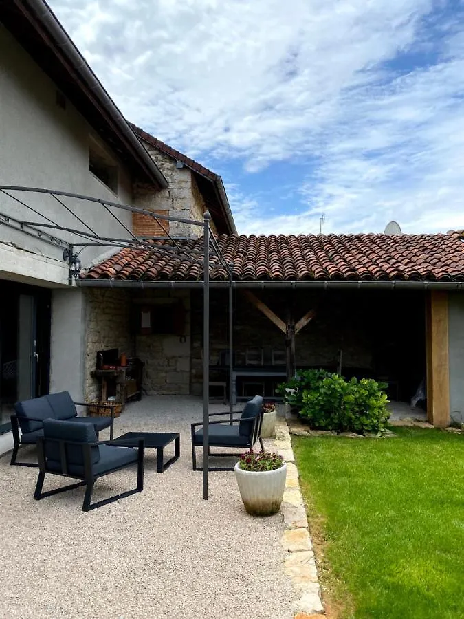 Clos De La Charnaille Cousance Frankrijk